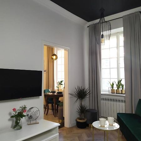 Ndm Apartament Warsawa Bagian luar foto